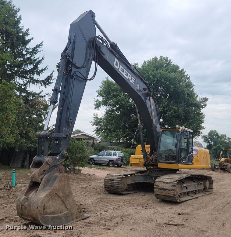 image for item LQ9077 2013 John Deere 350G LC  excavator
