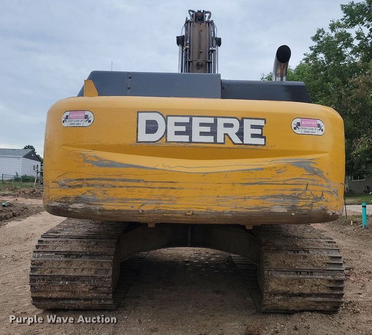 image for item LQ9077 2013 John Deere 350G LC  excavator