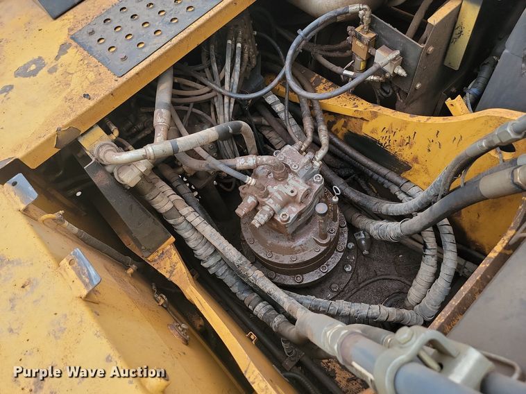 image for item LQ9077 2013 John Deere 350G LC  excavator