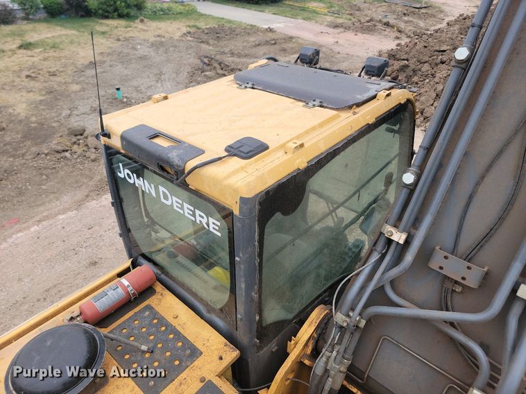 image for item LQ9077 2013 John Deere 350G LC  excavator