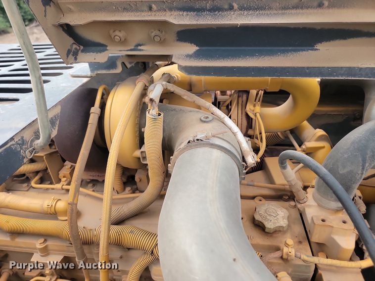 image for item LQ9077 2013 John Deere 350G LC  excavator