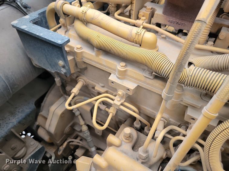 image for item LQ9077 2013 John Deere 350G LC  excavator