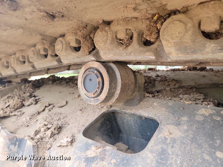 image for item LQ9077 2013 John Deere 350G LC  excavator