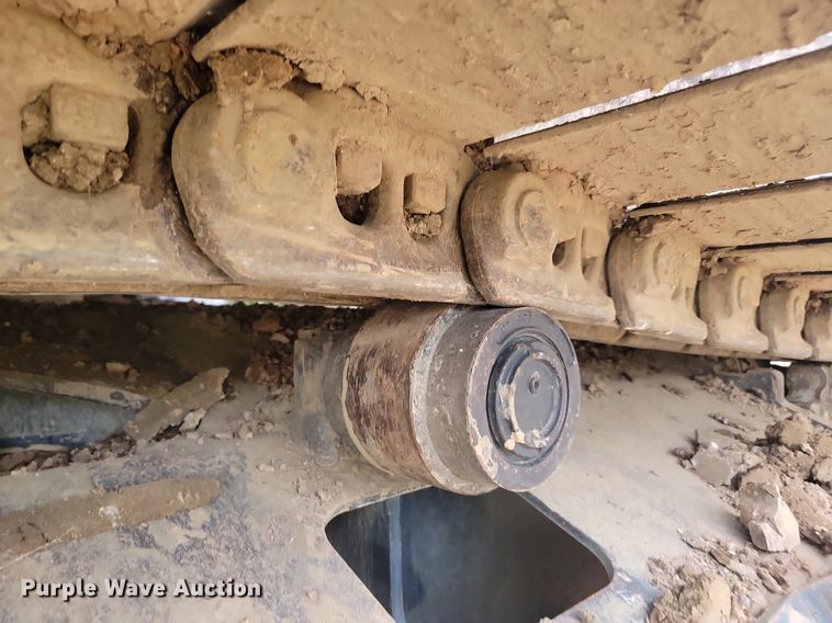 image for item LQ9077 2013 John Deere 350G LC  excavator