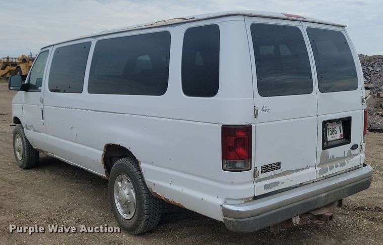 image for item LQ9078 2003 Ford E350  van
