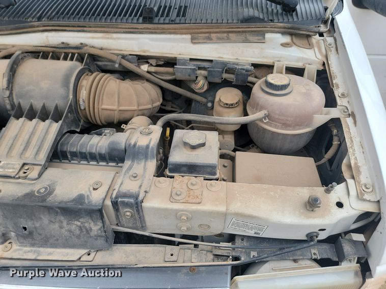 image for item LQ9078 2003 Ford E350  van