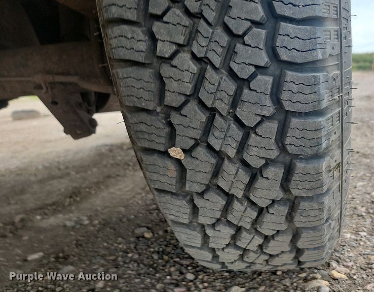 image for item LQ9078 2003 Ford E350  van