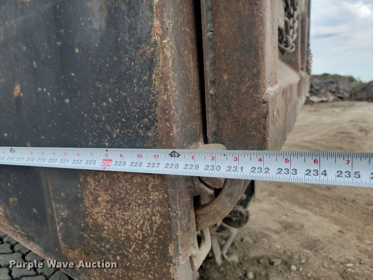 image for item LQ9079 2005 International 5900i  dump truck