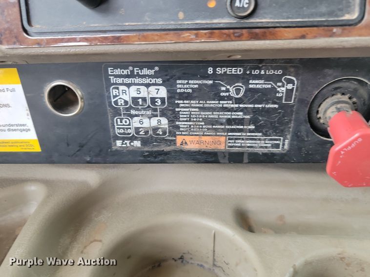 image for item LQ9079 2005 International 5900i  dump truck