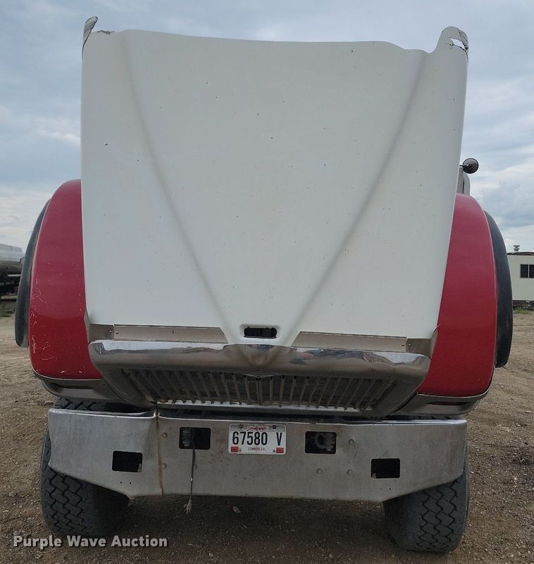 image for item LQ9079 2005 International 5900i  dump truck