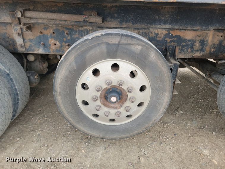 image for item LQ9079 2005 International 5900i  dump truck