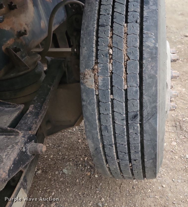 image for item LQ9079 2005 International 5900i  dump truck