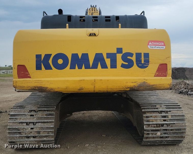image for item LQ9080 2015 Komatsu PC390LC-10  excavator
