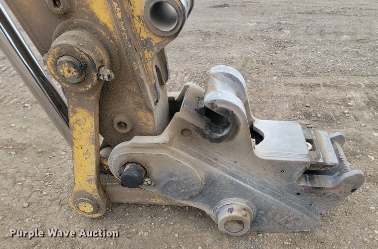 image for item LQ9080 2015 Komatsu PC390LC-10  excavator