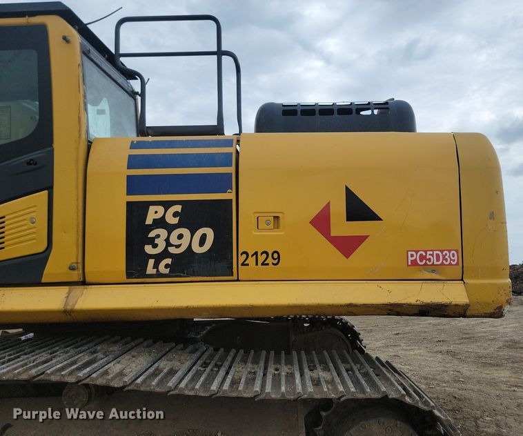 image for item LQ9080 2015 Komatsu PC390LC-10  excavator