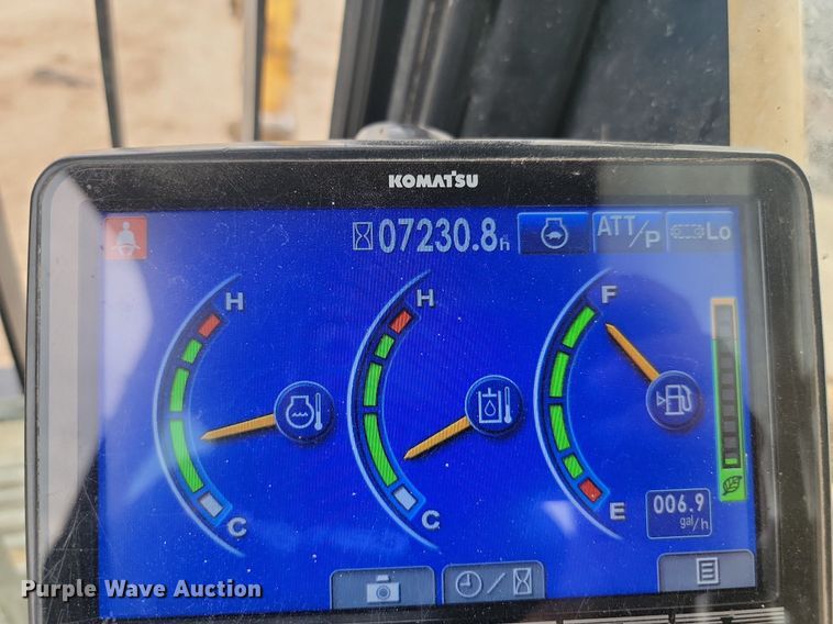 image for item LQ9080 2015 Komatsu PC390LC-10  excavator