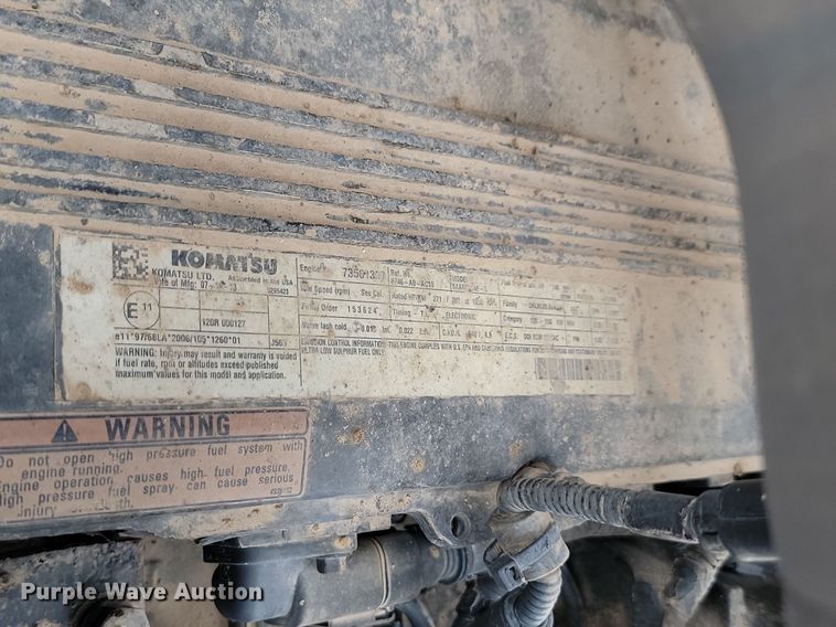 image for item LQ9080 2015 Komatsu PC390LC-10  excavator