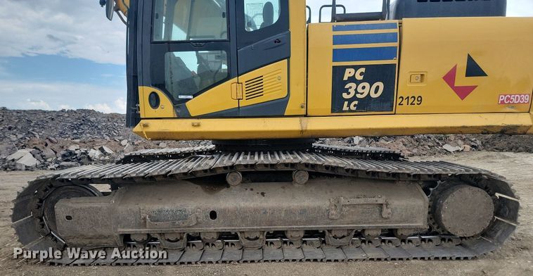 image for item LQ9080 2015 Komatsu PC390LC-10  excavator