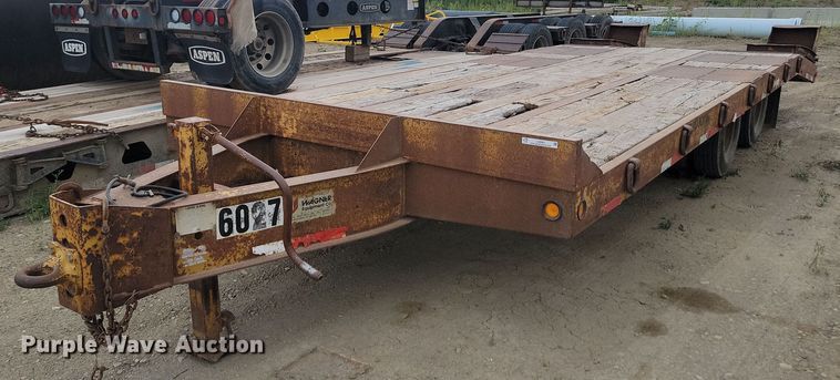image for item LQ9081 2002 Load King  equipment trailer
