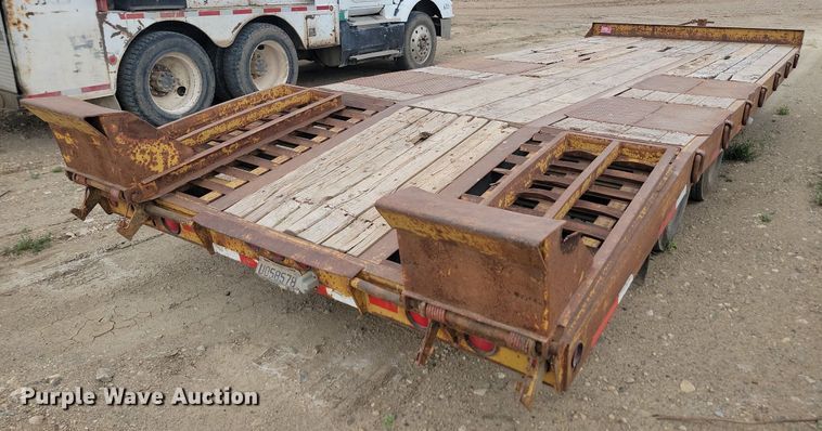 image for item LQ9081 2002 Load King  equipment trailer
