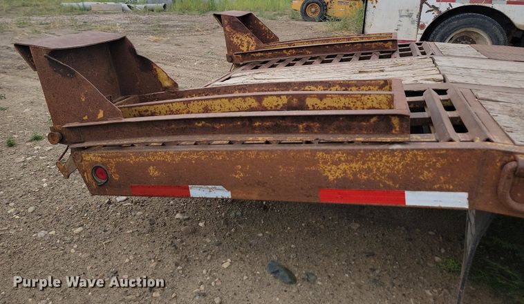 image for item LQ9081 2002 Load King  equipment trailer