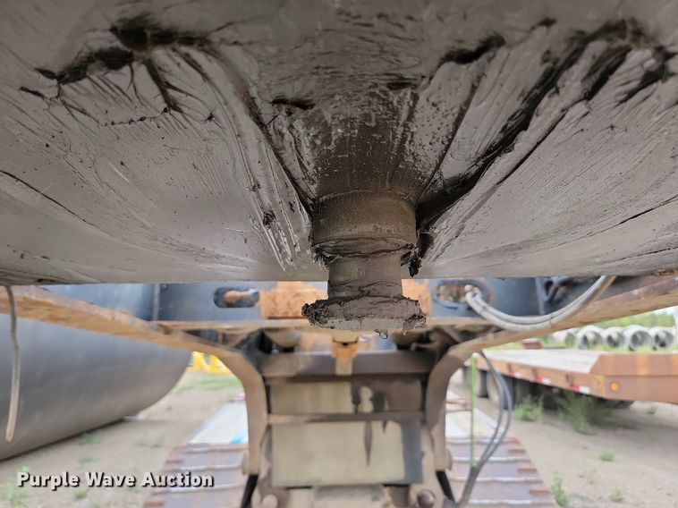 image for item LQ9082 2000 Aspen HG5503  equipment trailer