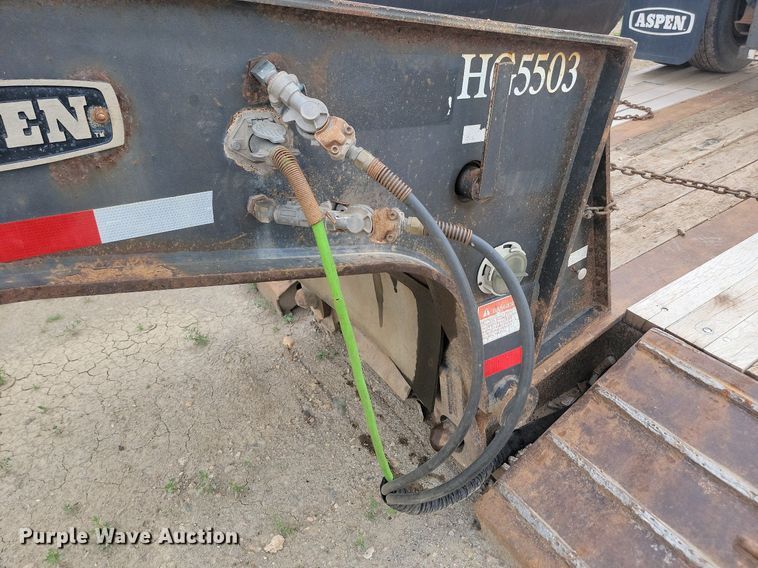 image for item LQ9082 2000 Aspen HG5503  equipment trailer