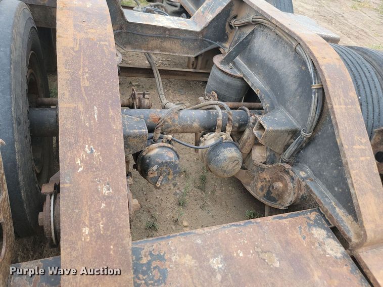 image for item LQ9082 2000 Aspen HG5503  equipment trailer