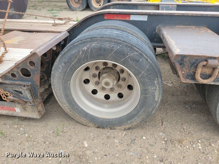 image for item LQ9082 2000 Aspen HG5503  equipment trailer