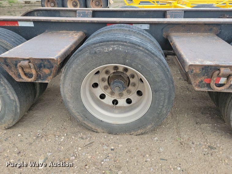image for item LQ9082 2000 Aspen HG5503  equipment trailer