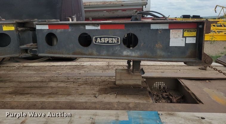 image for item LQ9082 2000 Aspen HG5503  equipment trailer