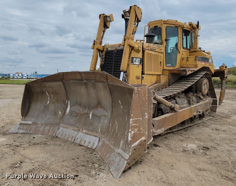 image for item LQ9084 1995 Caterpillar D8N  dozer