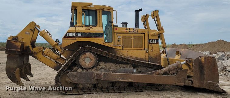 image for item LQ9084 1995 Caterpillar D8N  dozer