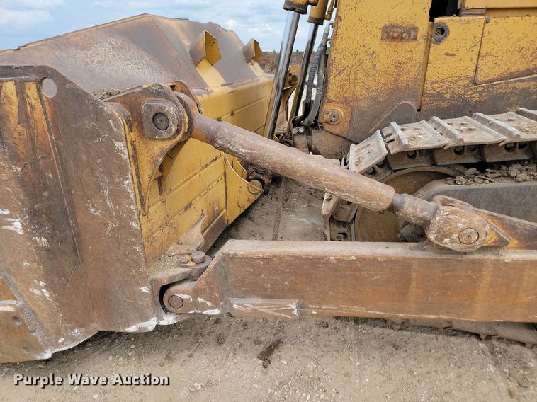 image for item LQ9084 1995 Caterpillar D8N  dozer
