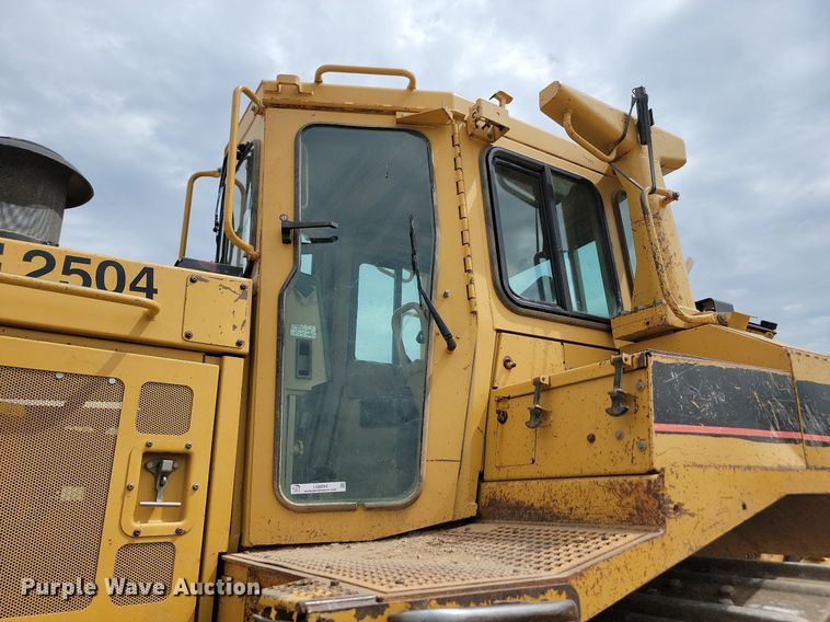 image for item LQ9084 1995 Caterpillar D8N  dozer