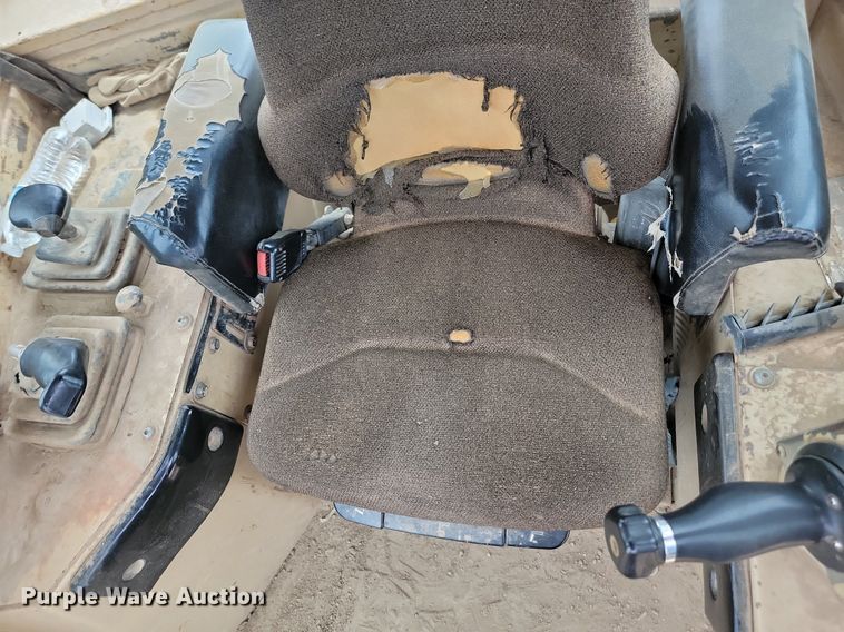 image for item LQ9084 1995 Caterpillar D8N  dozer