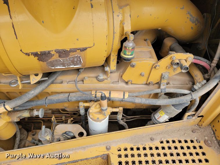 image for item LQ9084 1995 Caterpillar D8N  dozer
