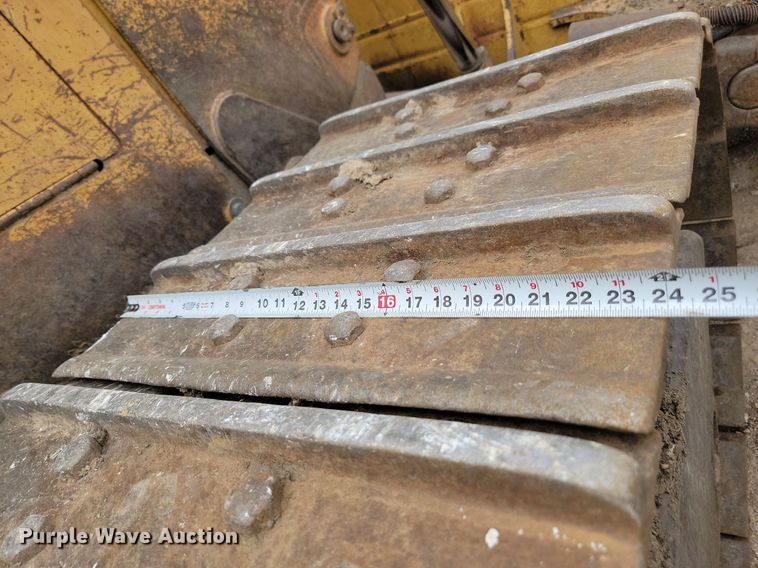 image for item LQ9084 1995 Caterpillar D8N  dozer