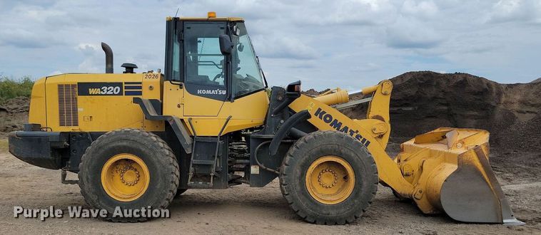 image for item LQ9085 2014 Komatsu WA320-7  wheel loader