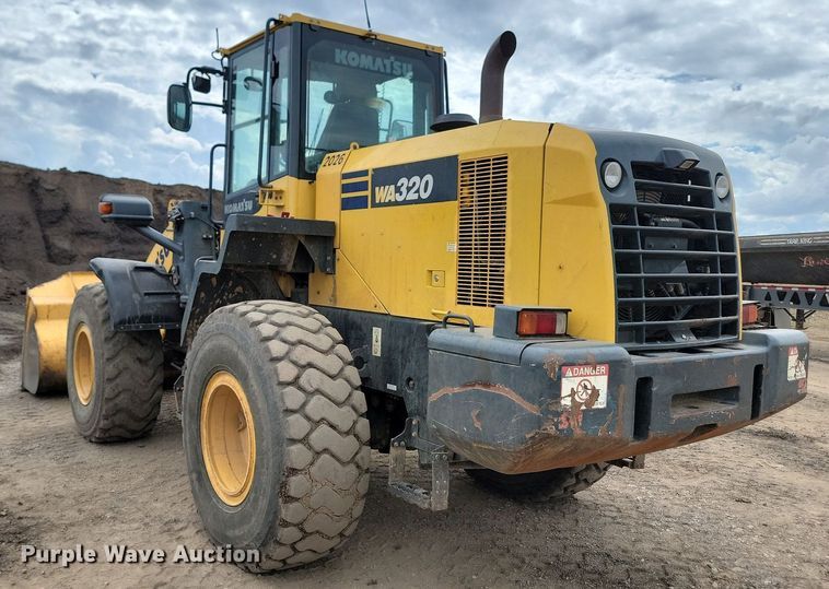 image for item LQ9085 2014 Komatsu WA320-7  wheel loader