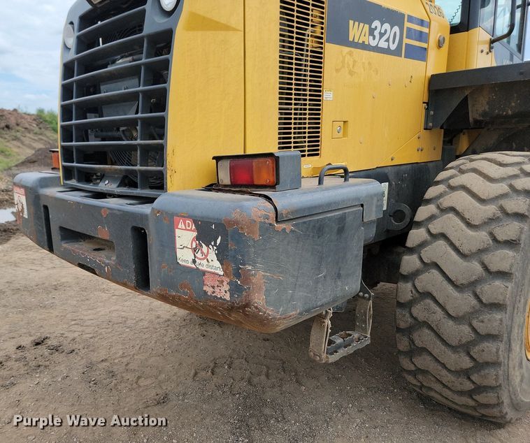 image for item LQ9085 2014 Komatsu WA320-7  wheel loader