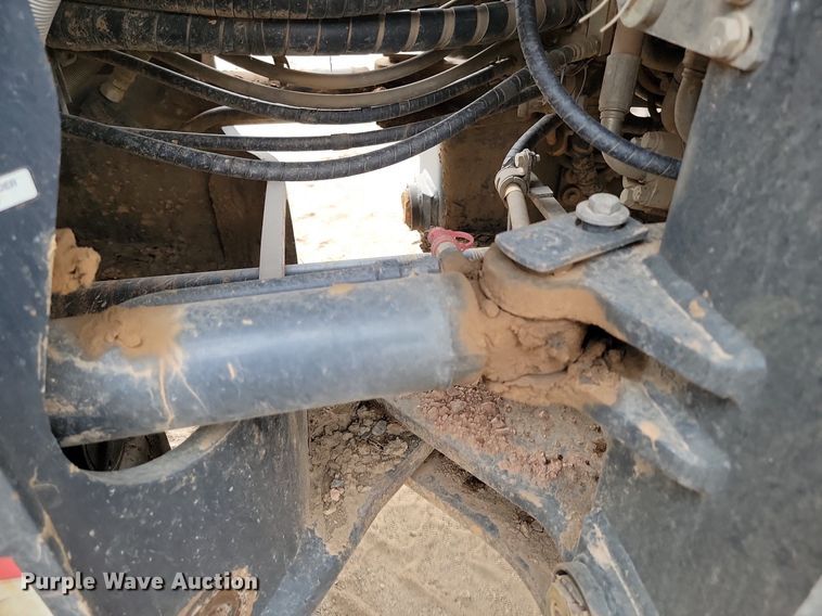 image for item LQ9085 2014 Komatsu WA320-7  wheel loader