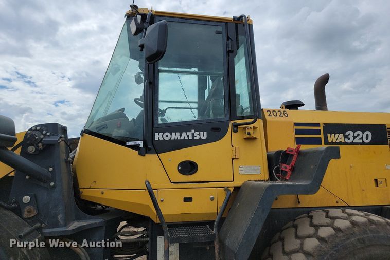 image for item LQ9085 2014 Komatsu WA320-7  wheel loader