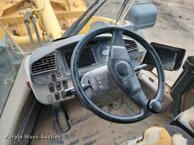 image for item LQ9085 2014 Komatsu WA320-7  wheel loader