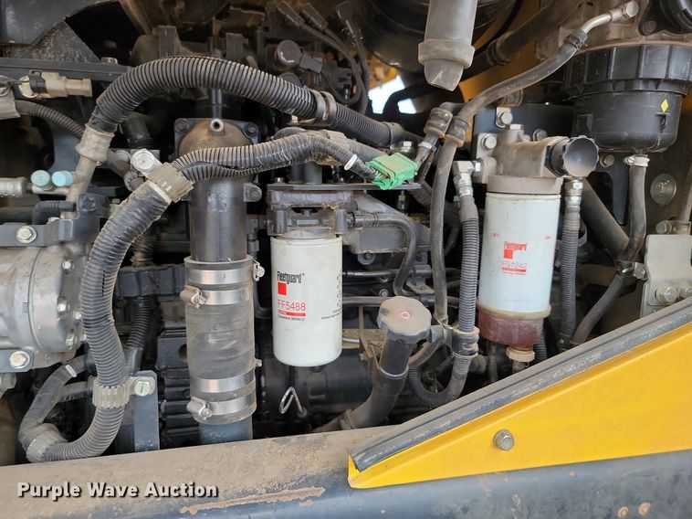 image for item LQ9085 2014 Komatsu WA320-7  wheel loader