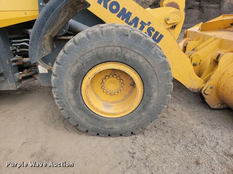 image for item LQ9085 2014 Komatsu WA320-7  wheel loader