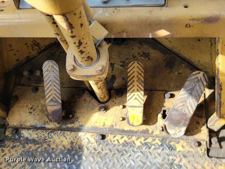 image for item LQ9087 1965 Caterpillar 988  wheel loader