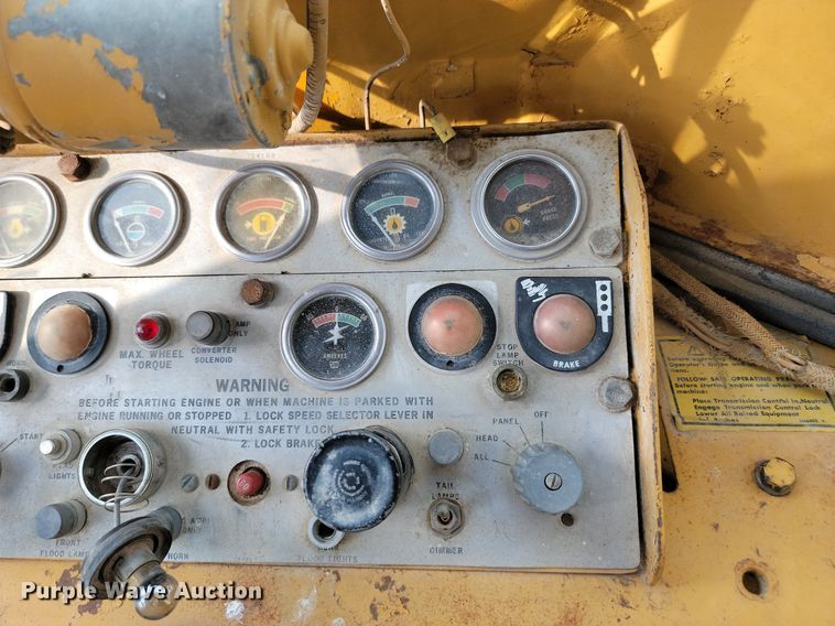 image for item LQ9087 1965 Caterpillar 988  wheel loader