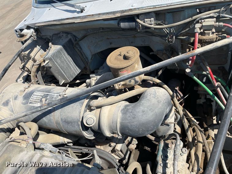 image for item LS9296 1991 Ford F800  dump truck