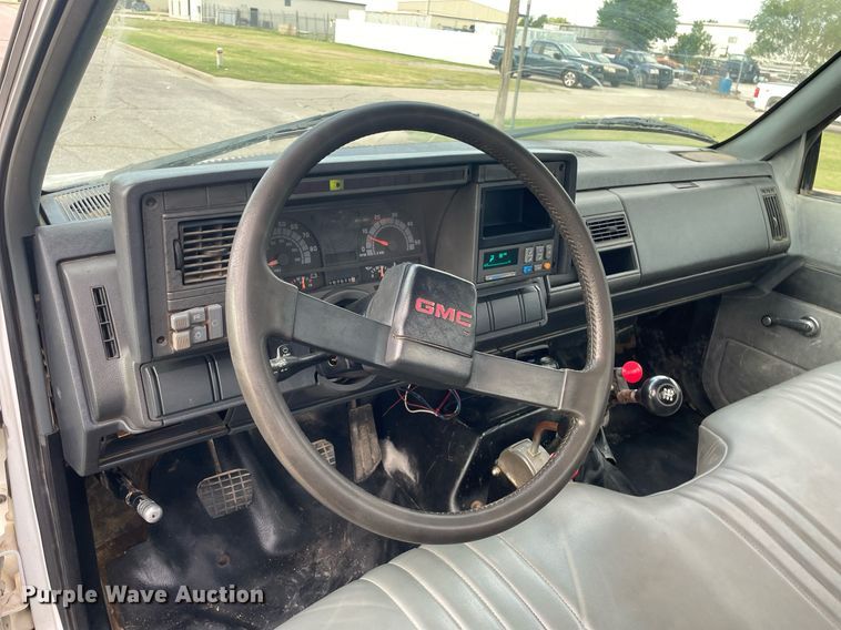 image for item LS9538 2001 GMC C7500  dump flatbed truck